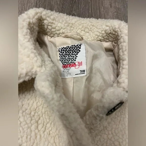 Girl's Kensie Girl Ivory Sherpa Peacoat- Size 7/8- Pre-owned - Picture 2 of 4